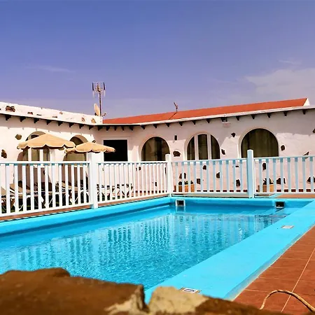 Abraham Villa
