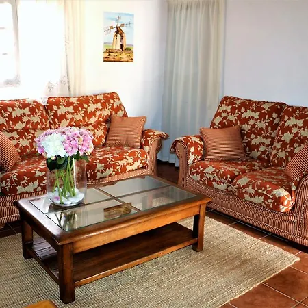 Abraham Villa