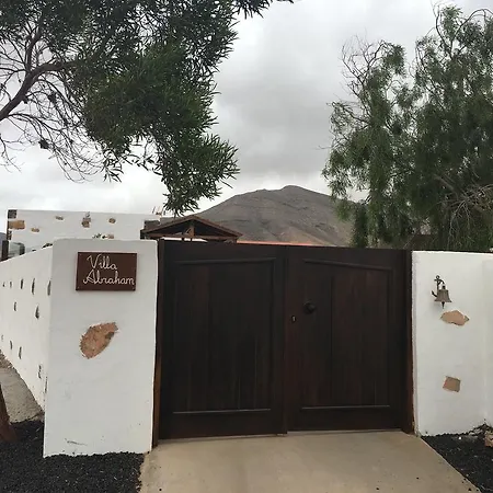 Villa Abraham Tefia